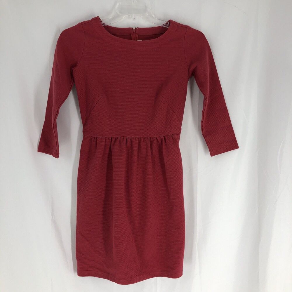 ANN TAYLOT LOFT Long Sleeve Skater Dress Size 0 Red